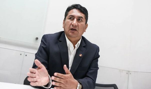 Vladimir Cerrón: “Participaremos en las elecciones del 2020 con inscripción propia”