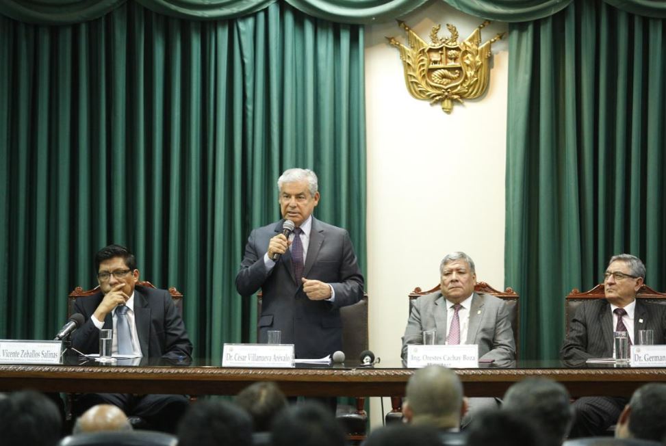 Villanueva afirma que reforma no termina el domingo con el referéndum