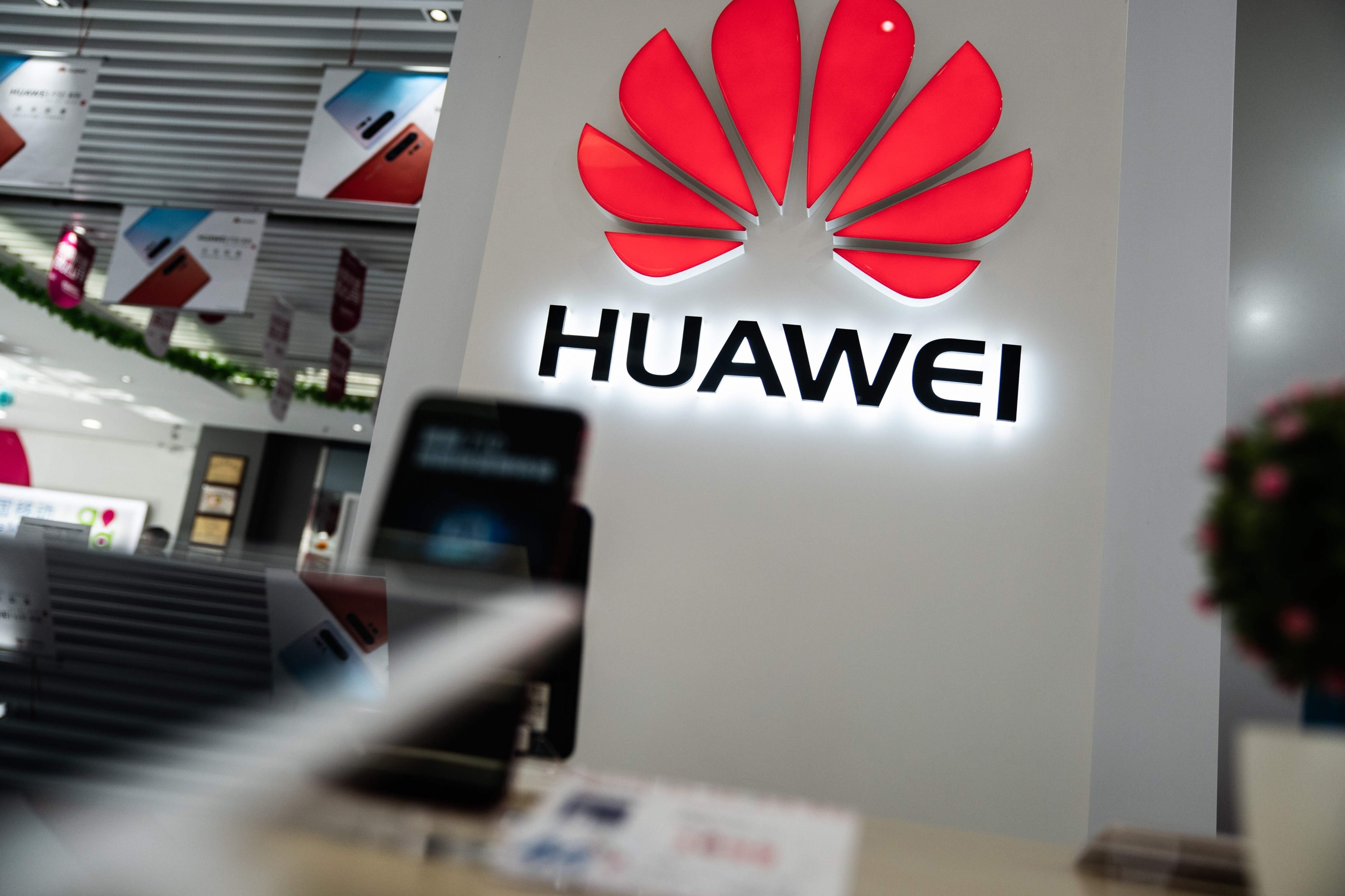 Huawei tiene reservas para al menos tres meses ante prohibición