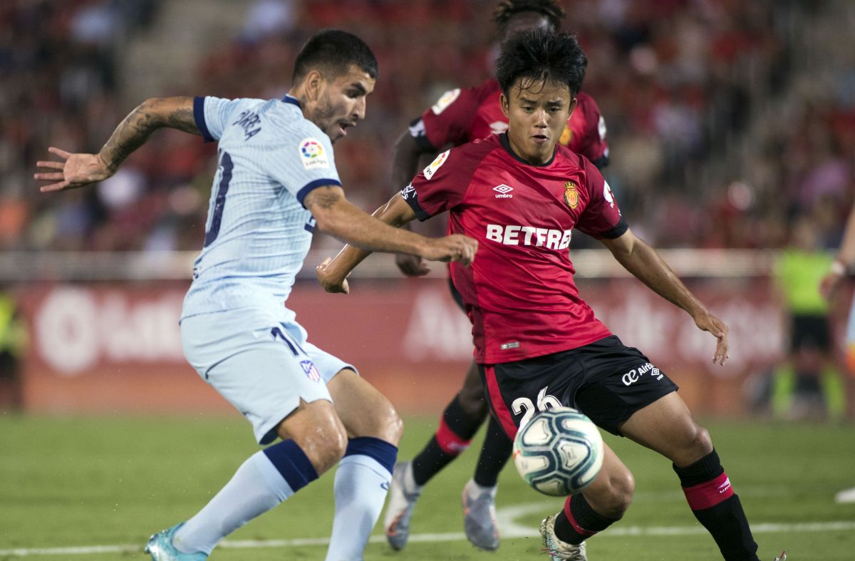 Takefusa Kubo (18 años, contrato hasta 2025). Continuidad y protagonismo en el Mallorca no le aseguran su vuelta por su corta edad, pero está siendo seguido con otros ojos.
