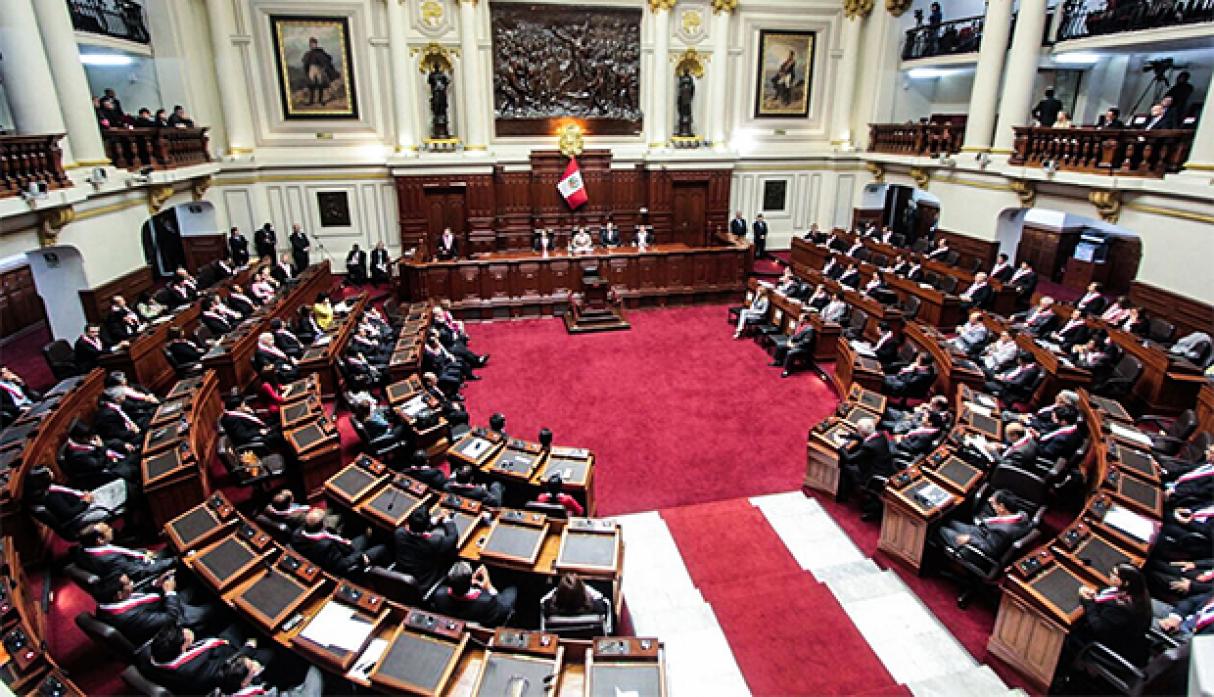 Dejan sin efecto concurso de plazas laborales en el Congreso