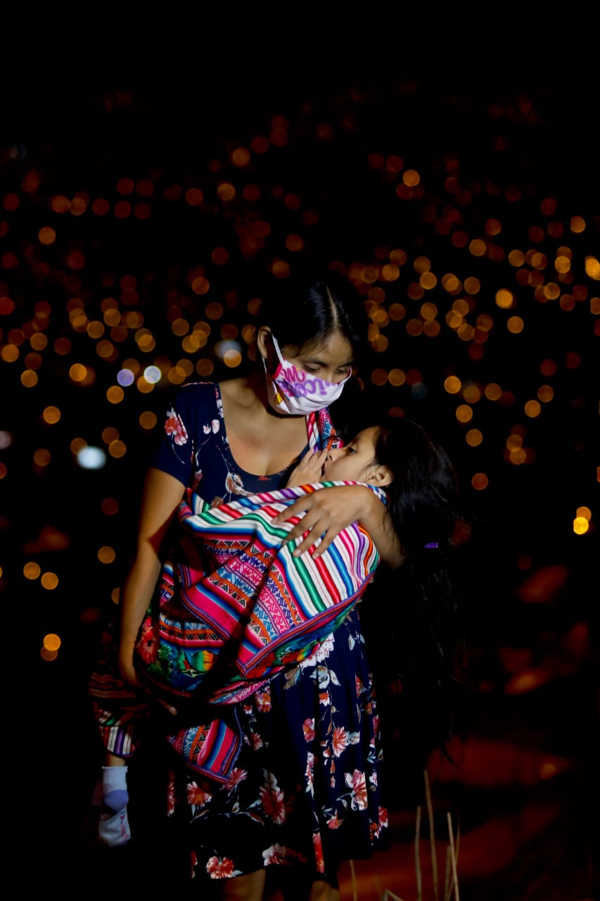 Este es el testimonio de Jefte Dalila Quispe, una madre que trata de sacar adelante a su hija con parálisis cerebral en medio de las carencias que provoca la cuarentena por el coronavirus. (Foto: César Bueno)