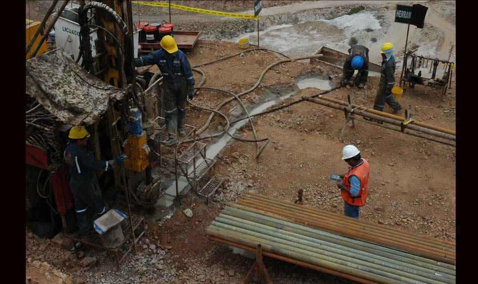 Inversión pública crecería solo 10.2% este año, estima CCL