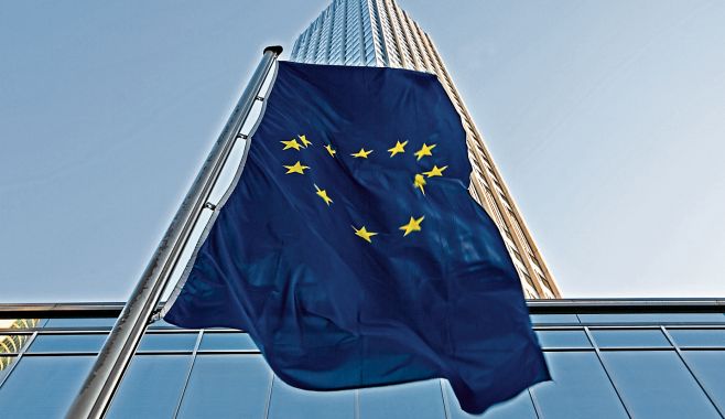BCE sella el fin de su multimillonaria compra de deuda a pesar de los riesgos
