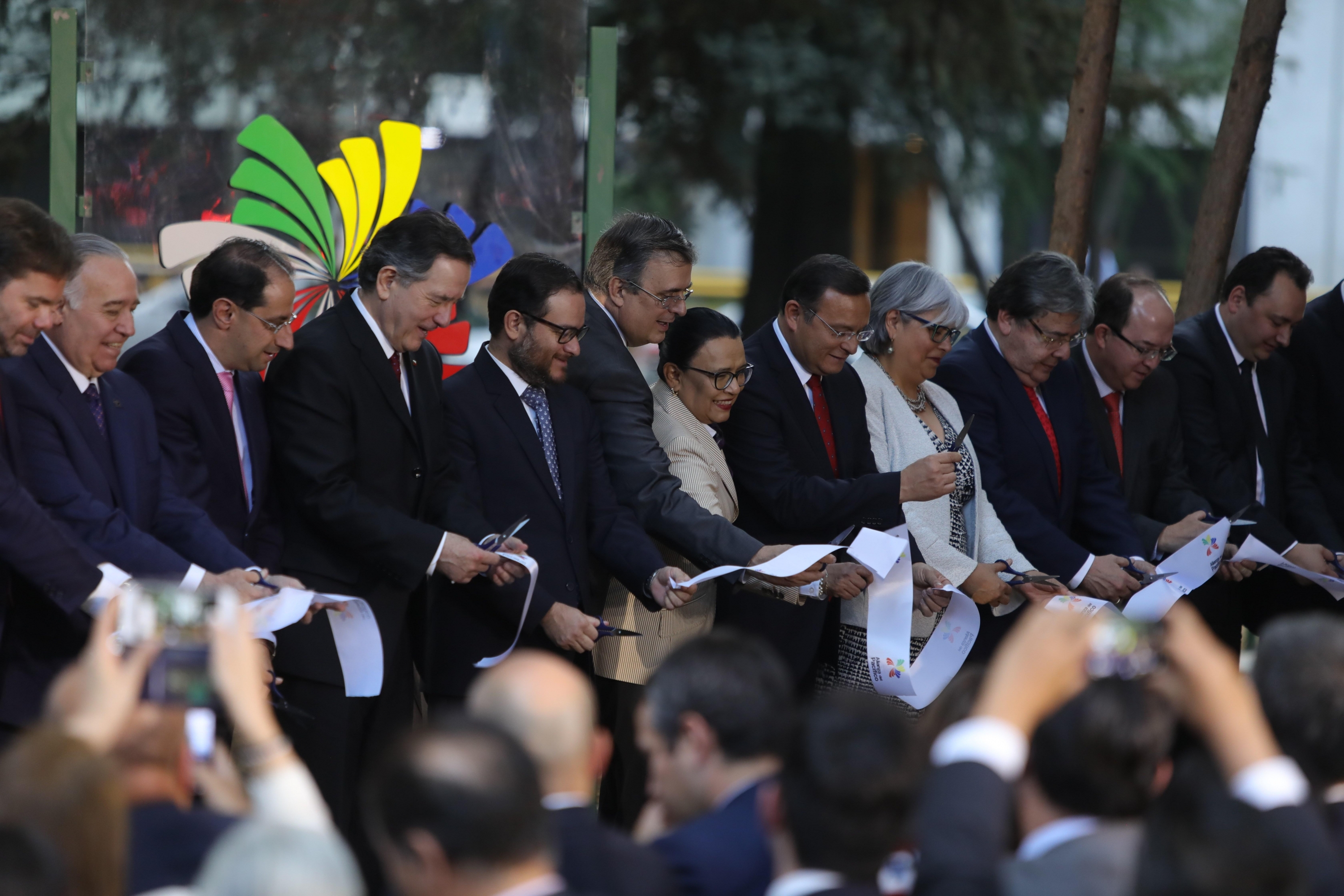 La Alianza del Pacífico promete "acelerar el paso" ante los retos globales