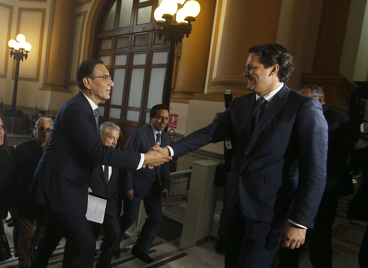 Vizcarra afirma que sentencia del TC sobre bancadas debe respetarse