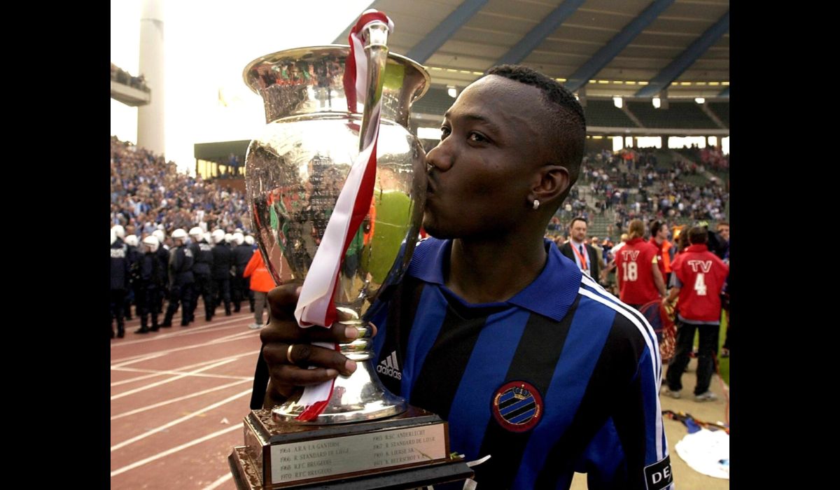 Andrés Mendoza ganó varios títulos en Bélgica con el Brujas, entre ellos una liga en la temporada 2002-03. Andrés Mendoza ganó varios títulos en Bélgica con el Brujas, entre ellos una liga en la temporada 2002-03.