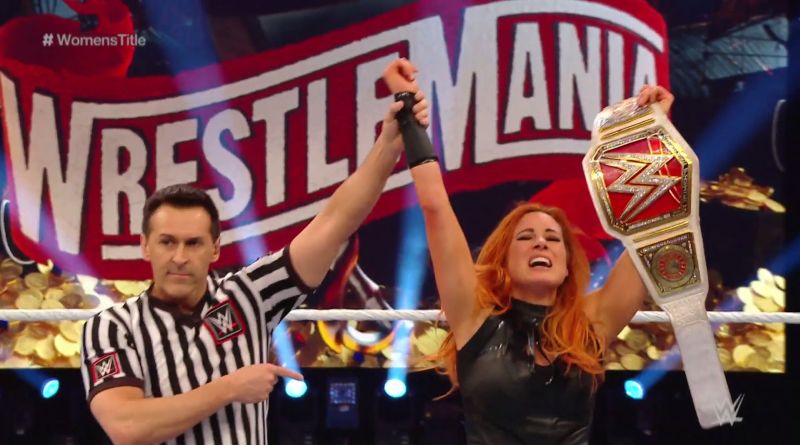 Becky Lynch derrotó a shayna Baszler y conservó el título femenino de RAW. (WWE)