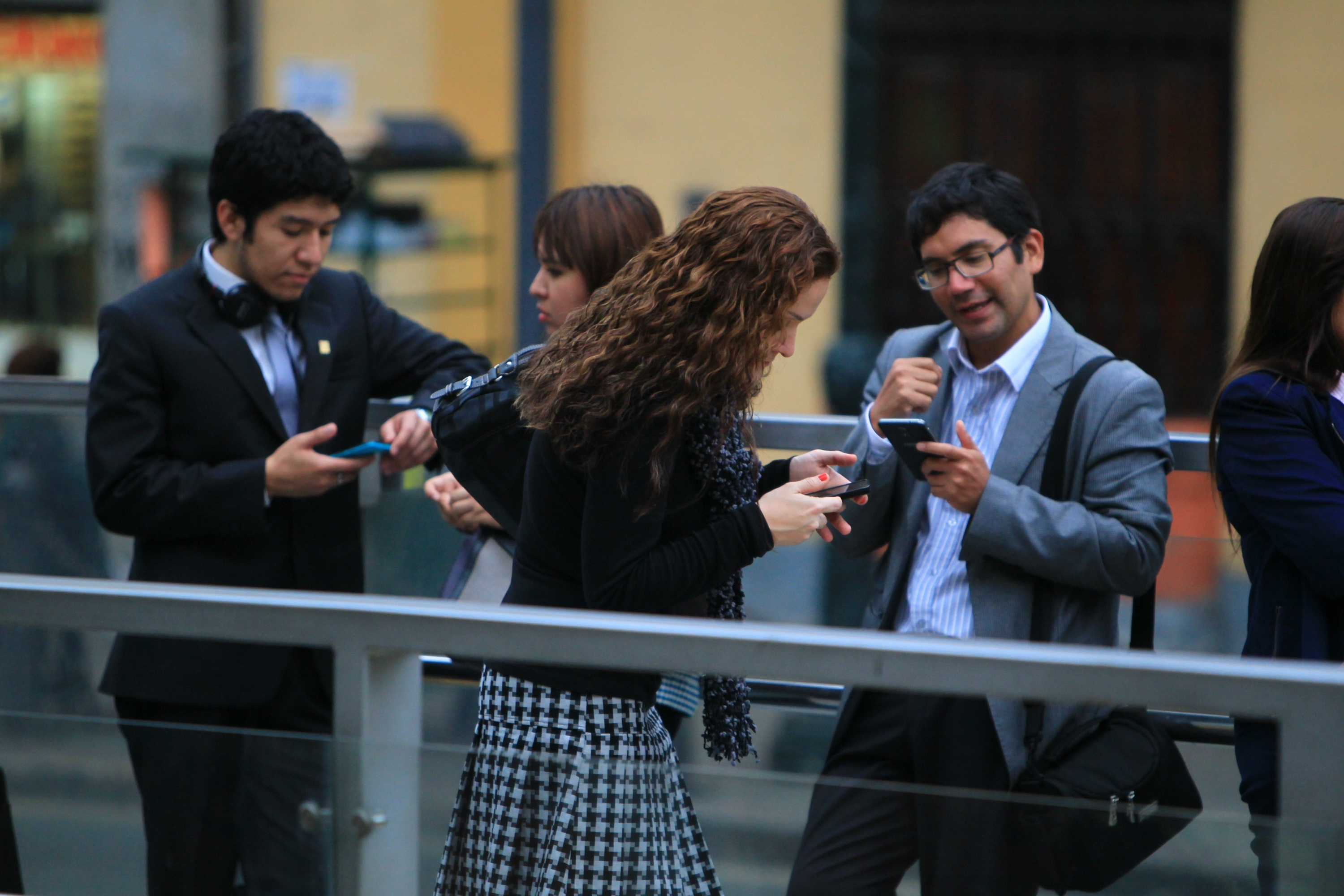 Inversiones por US$ 35,000 millones en telecomunicaciones requiere Perú