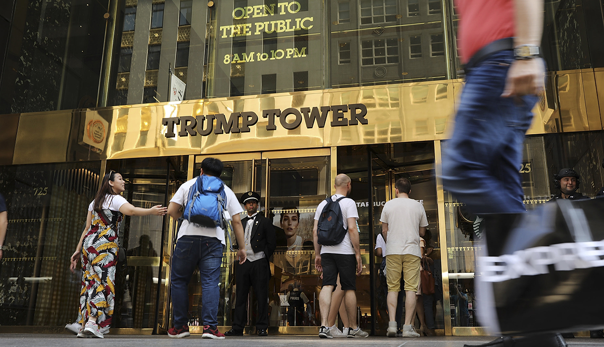 La Trump Tower, en Manhattan, propiedad del presidente de Estados Unidos, Donald Trump. (Foto: AFP/archivo)
