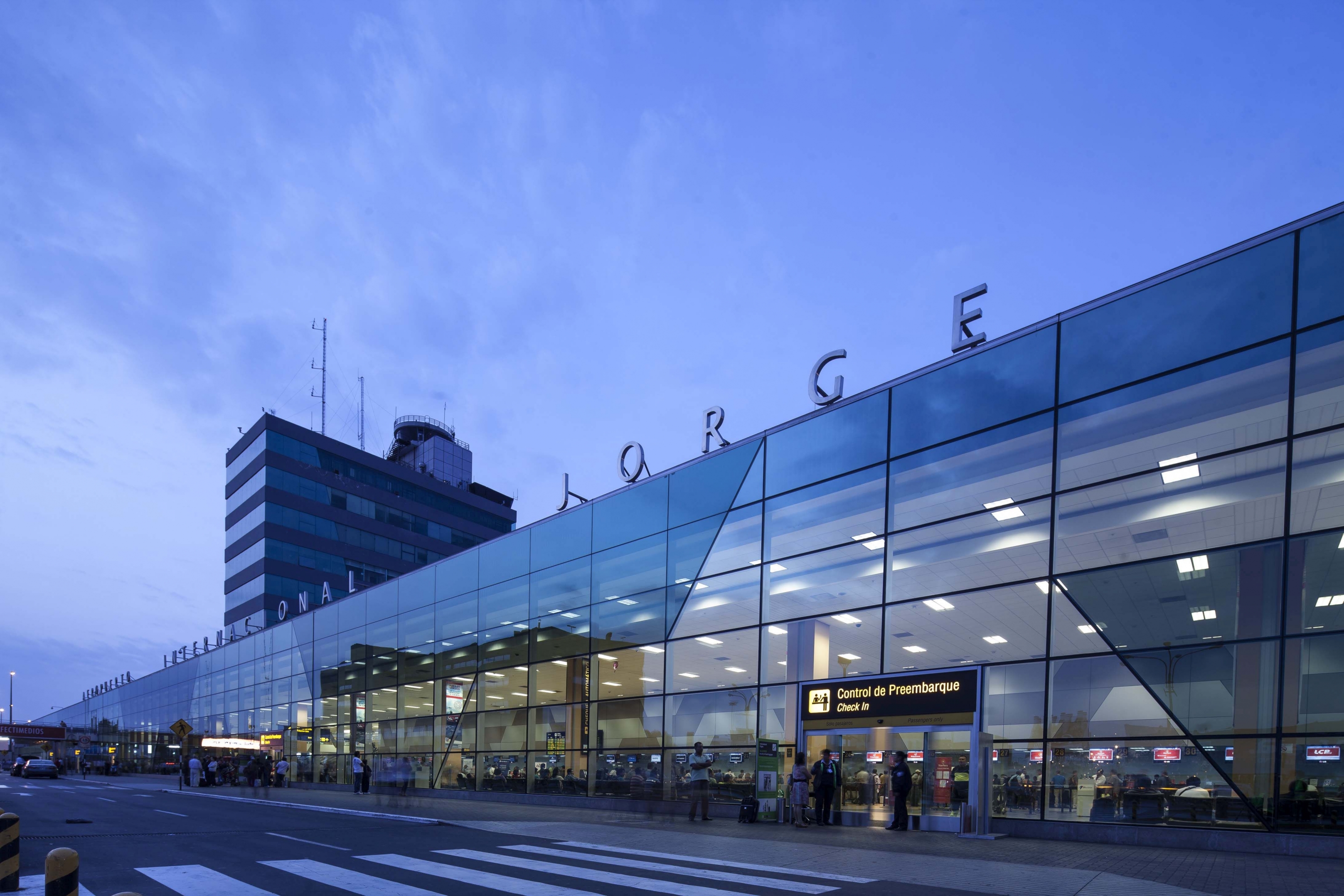 Migraciones expedirá pasaportes en Navidad y Año Nuevo en el Aeropuerto Jorge Chávez