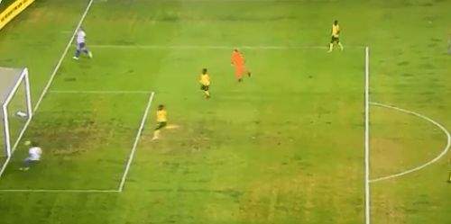 Paraguay vs. Sudáfrica: la increíble oportunidad de gol que falló Santander