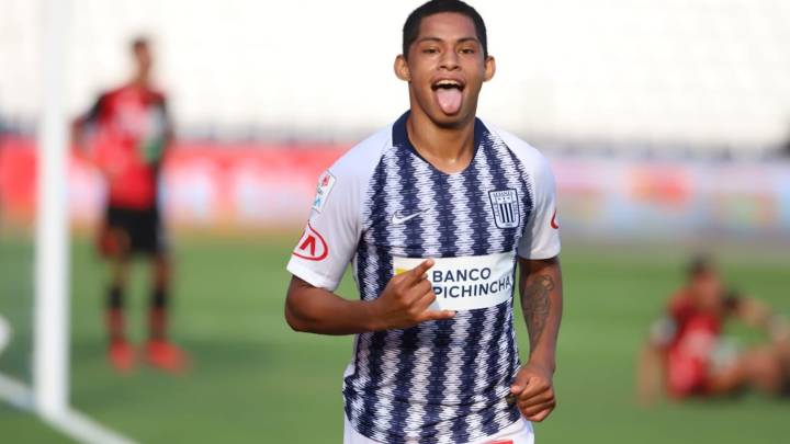 En 2019 fue titular en Alianza Lima y llegó a la selección peruana | Foto: Agencias