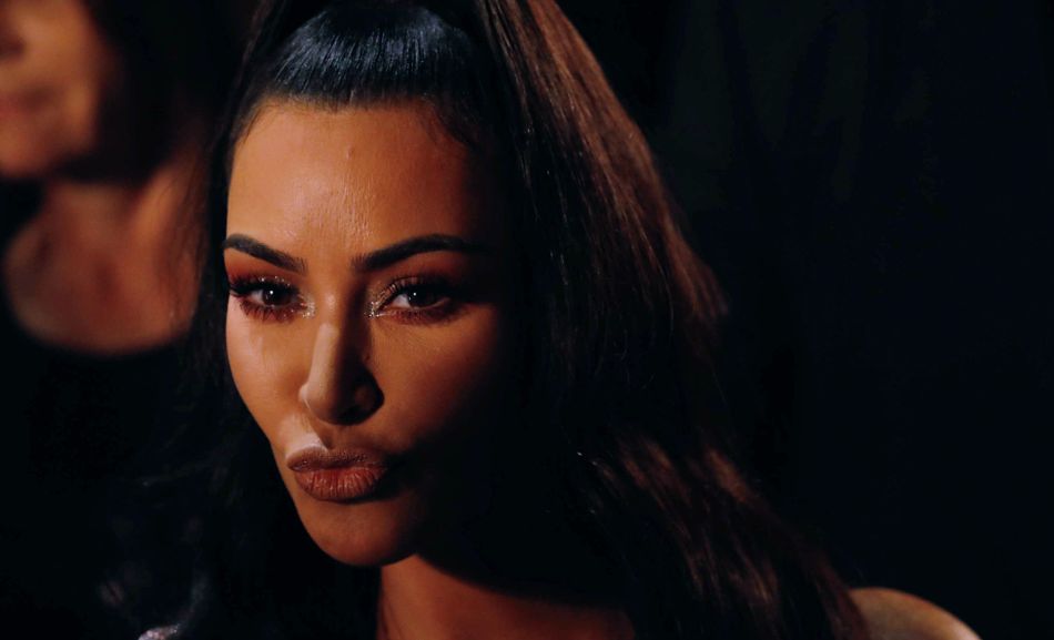 Kim Kardashian hace unos días dio a conocer el nombre de su nuevo emprendimiento, pero fue duramente criticada. (Foto: AFP)
