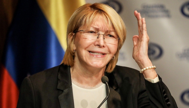 Justicia venezolana le quita poderes a la fiscal Luisa Ortega y la deja en el limbo