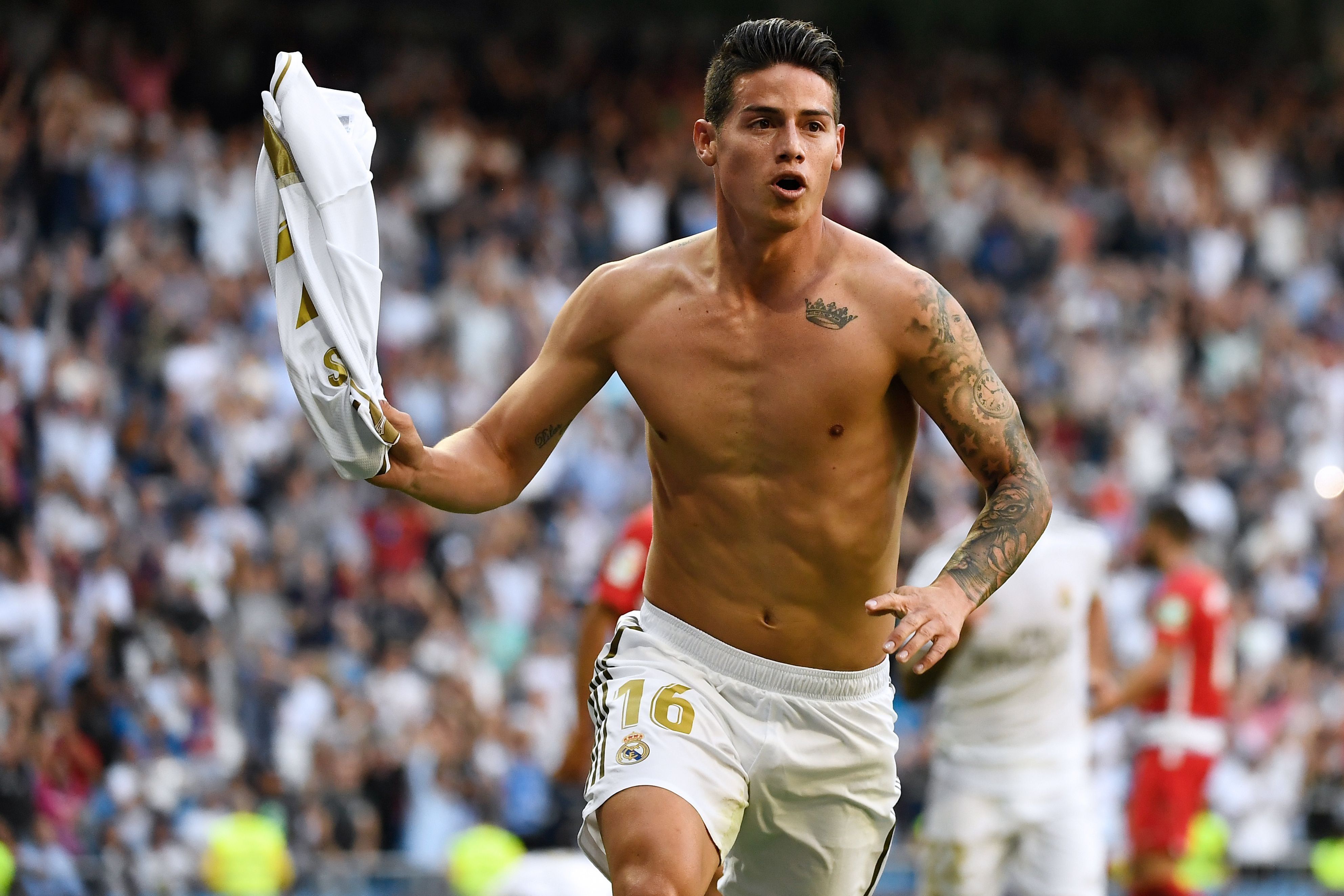 James Rodriguez cerró con broche de oro el triunfo de Real Madrid y protagonizó eufórico festejo ante Granada | VIDEO