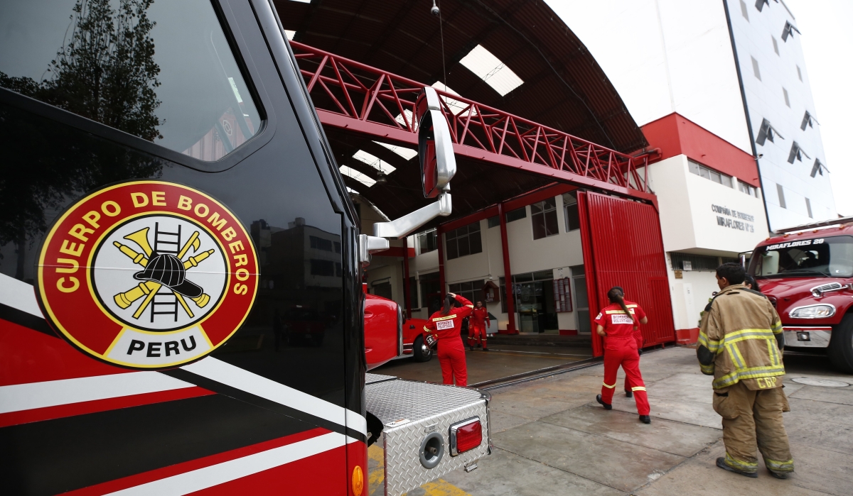 Bomberos: línea gratuita de emergencia 116 está inoperativa temporalmente - Diario Perú21