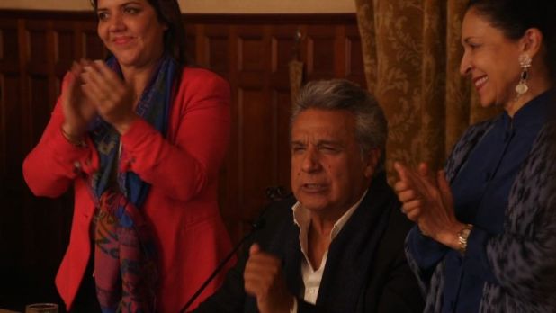 Ecuador aprobó el domingo en referendo suprimir la reelección indefinida