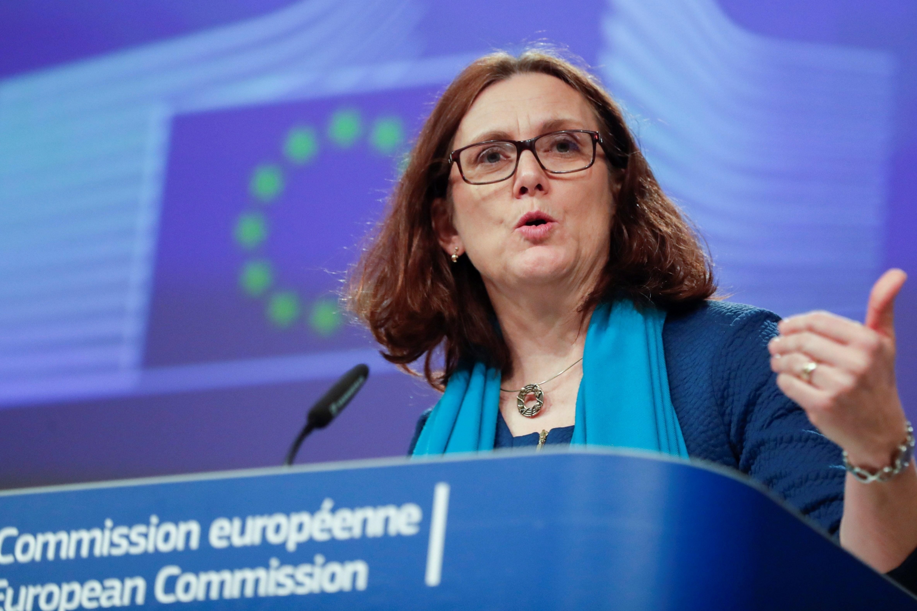 UE prepara inicio de negociación comercial con EE.UU., pese a rechazo de Francia