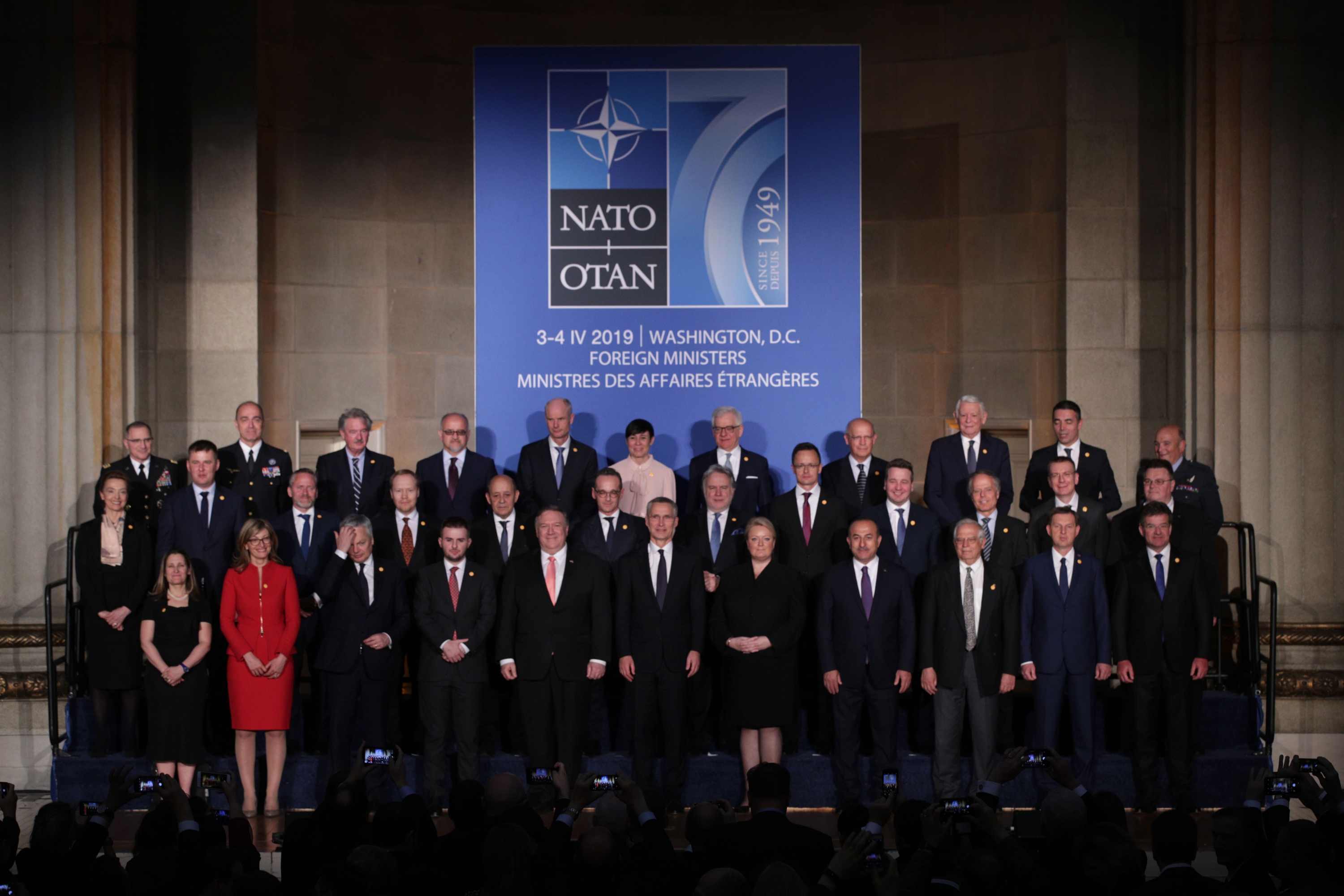 La OTAN busca nuevas formas de contrarrestar las "agresiones" de Rusia